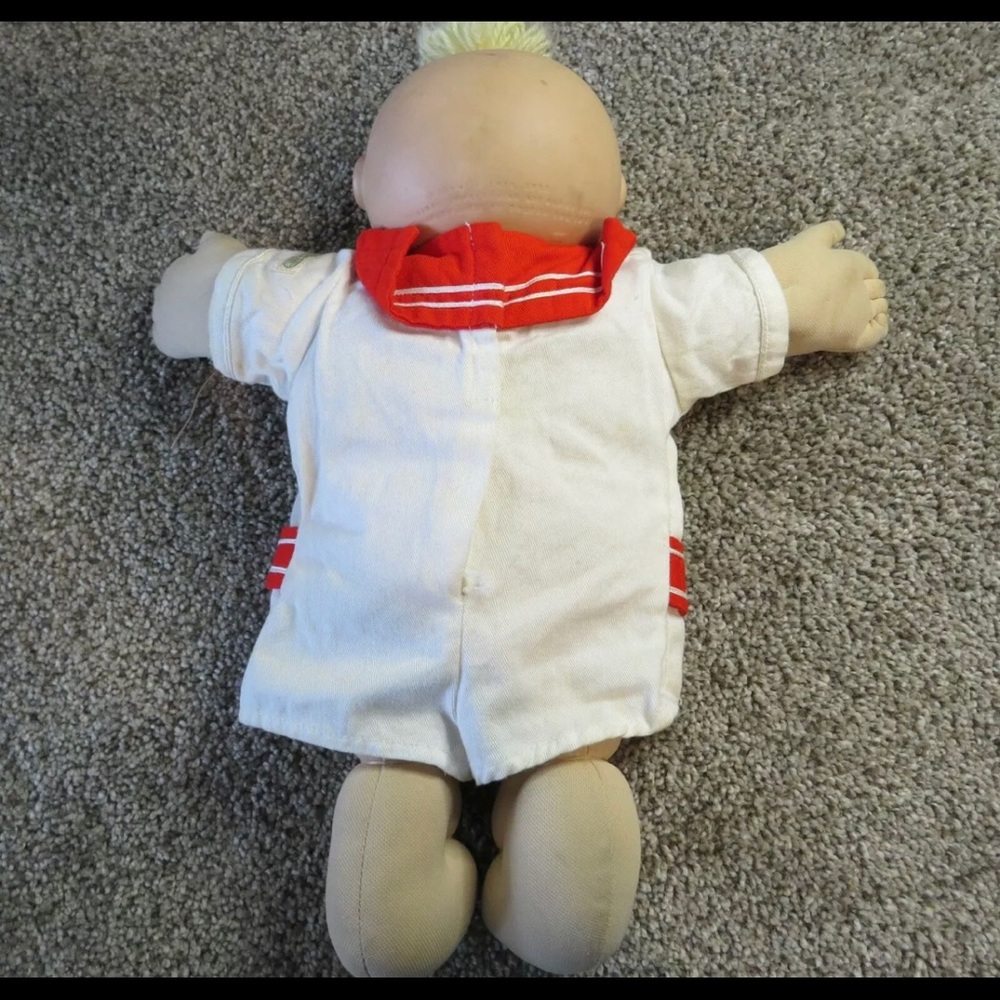 cabbage patch doll 1985 Xavier Roberts Sailor Doll. Preowned. Good Condition. - Picture 5 of 6